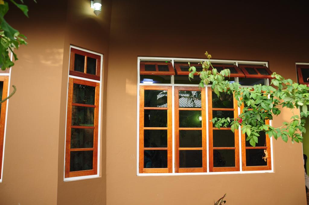 Dhonfulhafi Inn Maalhos  Exterior foto